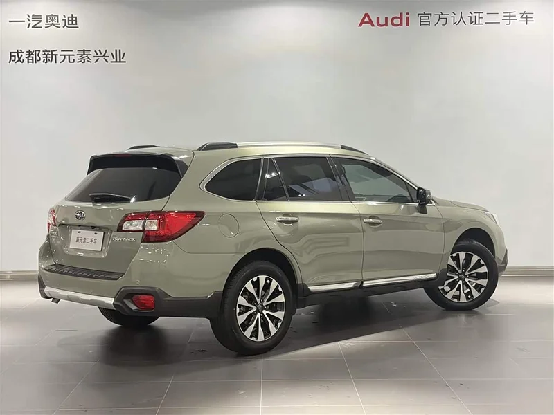 Subaru Outback — фото 4