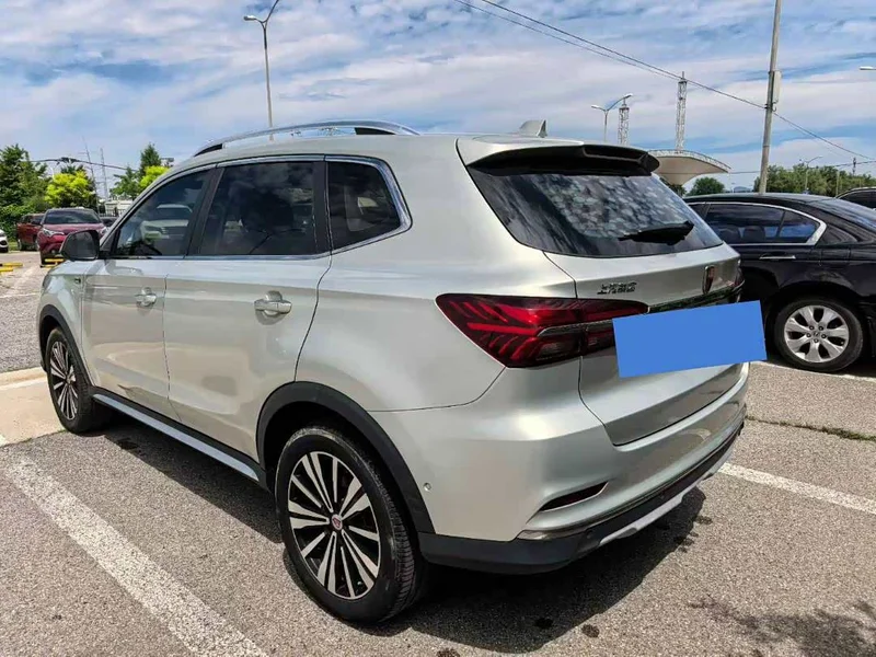 Roewe RX5 New Energy — фото 6