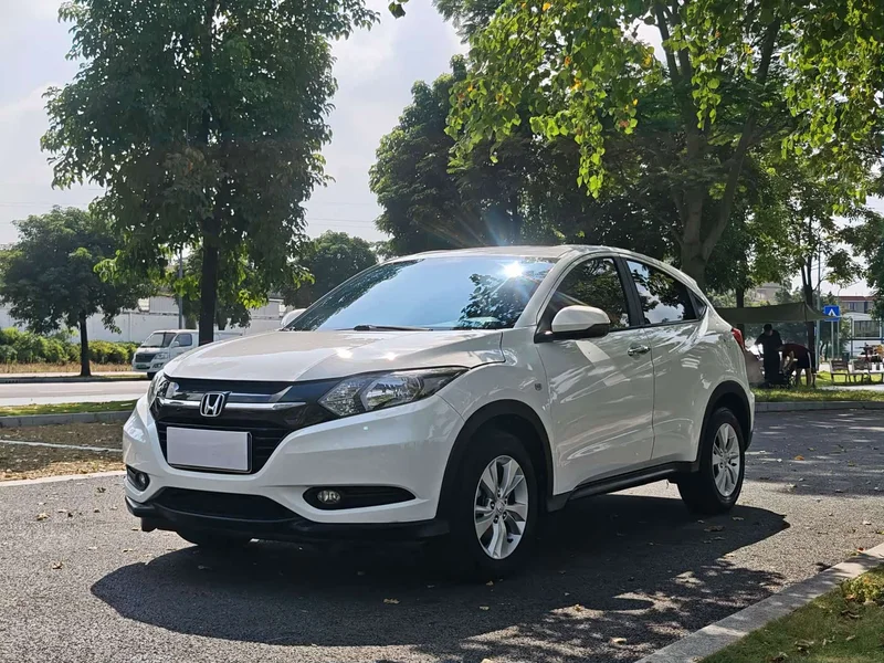 Honda HR-V — фото 1