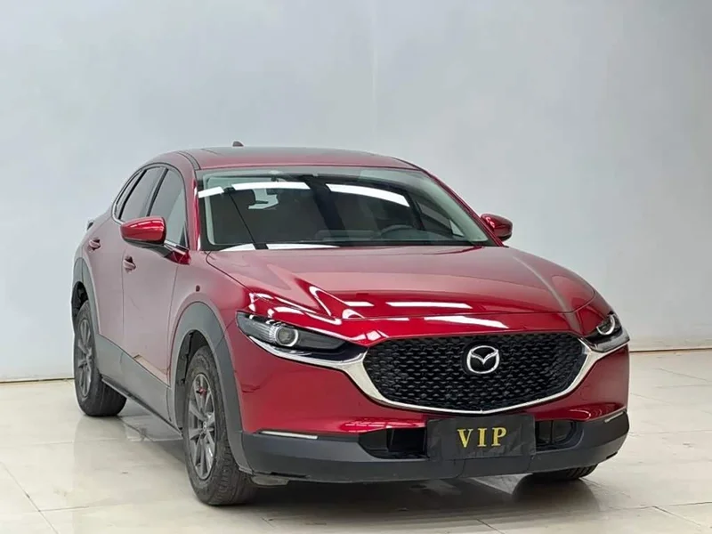 Mazda CX-30 — фото 1