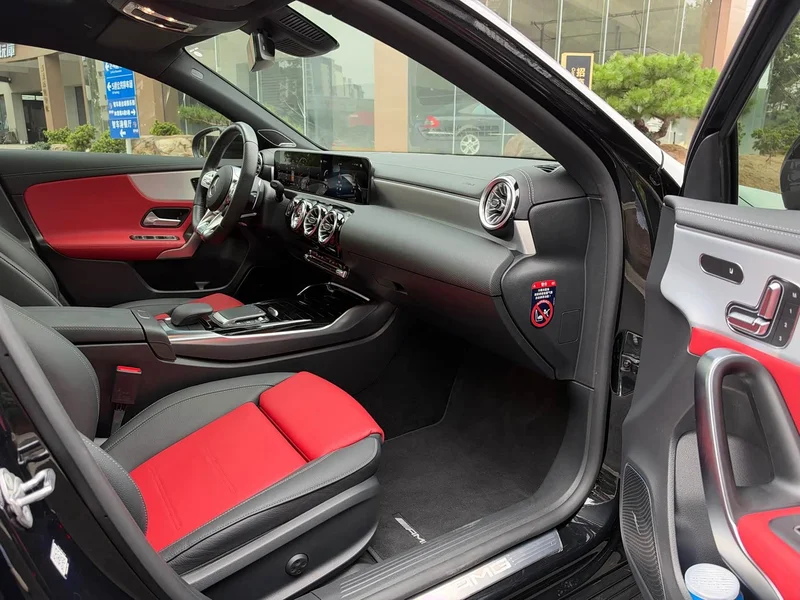 Mercedes-Benz A-Class AMG — фото 13