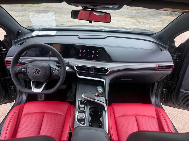 Changan UNI-T — фото 15