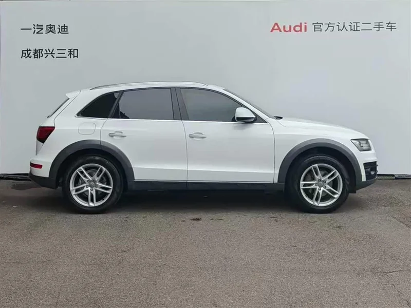 Audi Q5 — фото 2