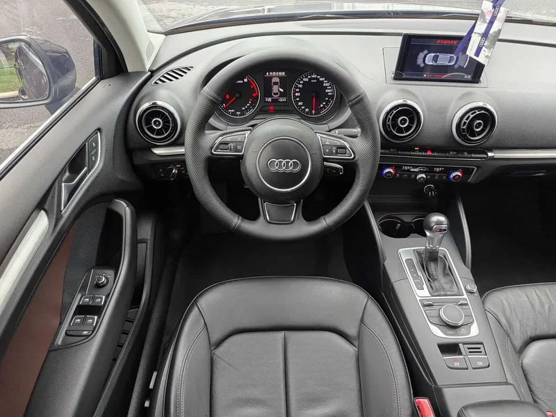 Audi A3 — фото 11