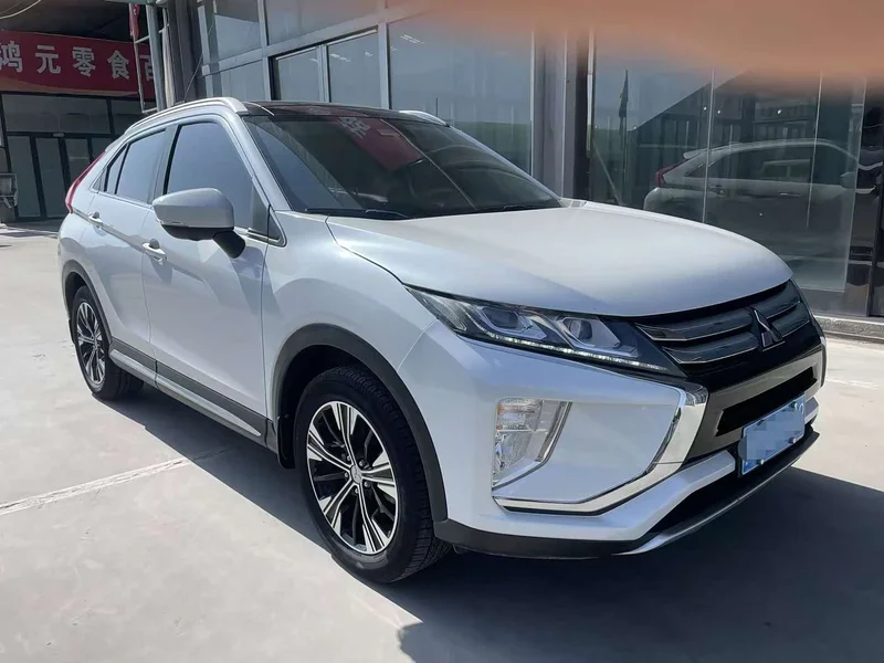 Mitsubishi Eclipse Cross — фото 3