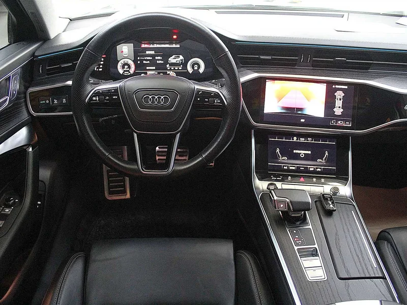 Audi A6L — фото 9
