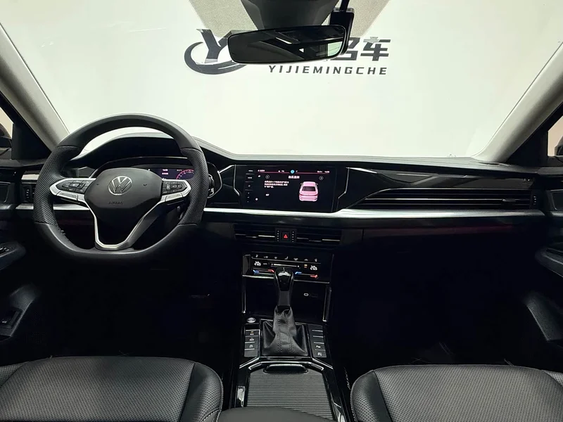 Volkswagen Passat — фото 10