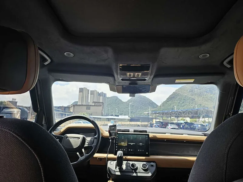 Land Rover Defender — фото 4