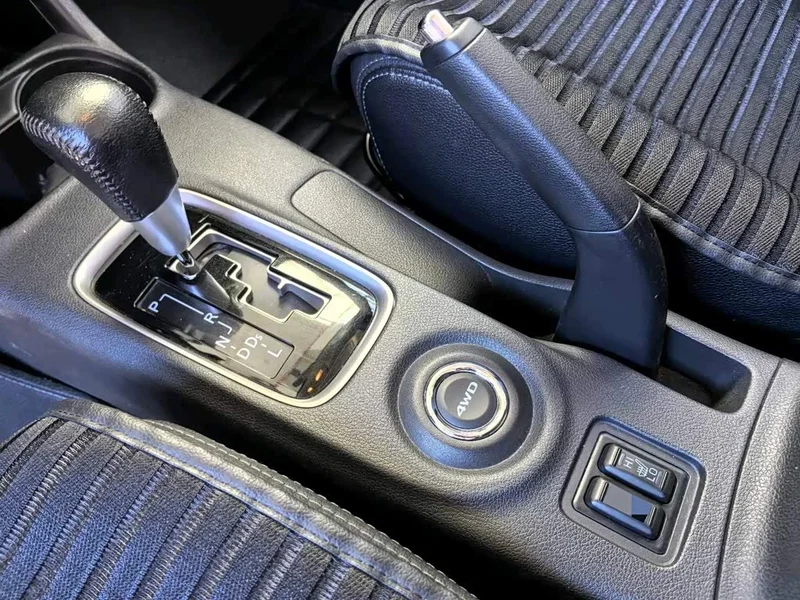 Mitsubishi Outlander — фото 11