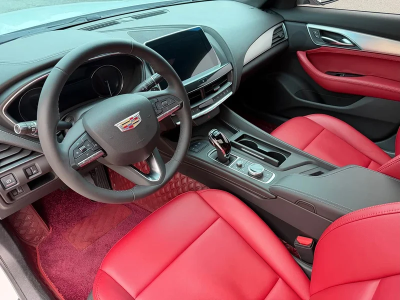 Cadillac CT5 — фото 6