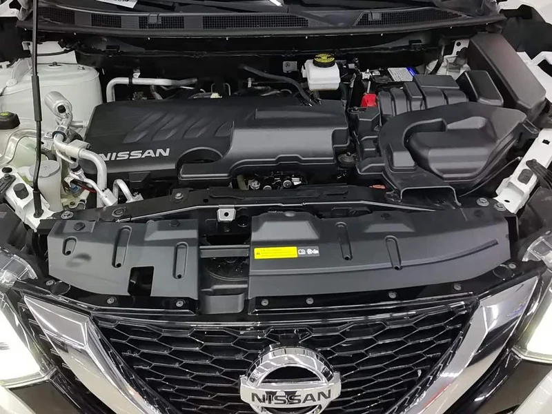 Nissan Qashqai — фото 10