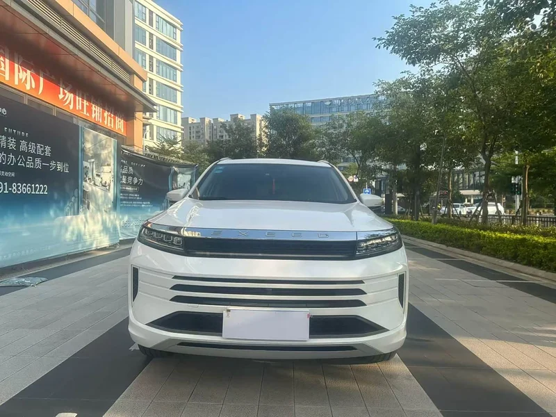 Exeed Zhuifeng — фото 2