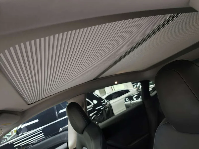 Tesla Model Y — фото 14