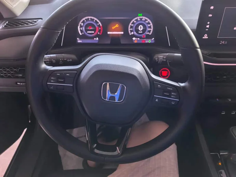 Honda Accord — фото 15