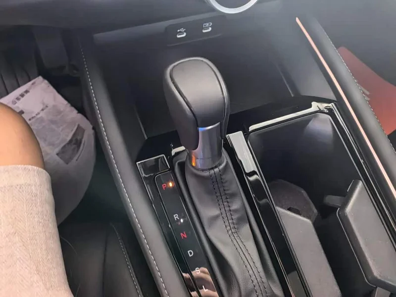 Honda Accord — фото 16
