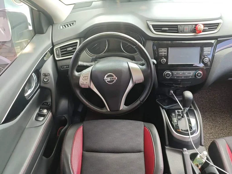 Nissan Qashqai — фото 11