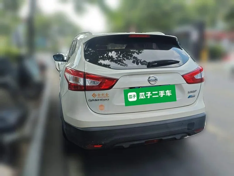 Nissan Qashqai — фото 4