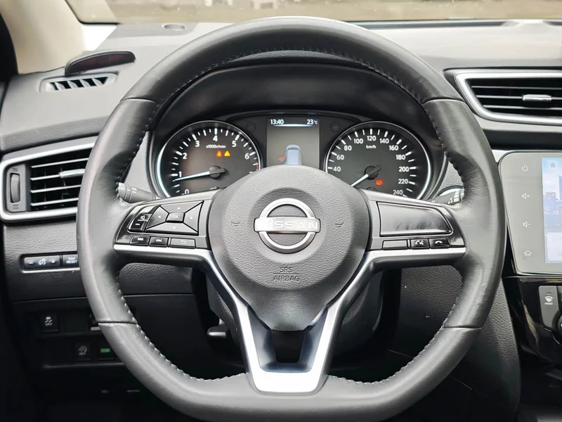 Nissan Qashqai — фото 12