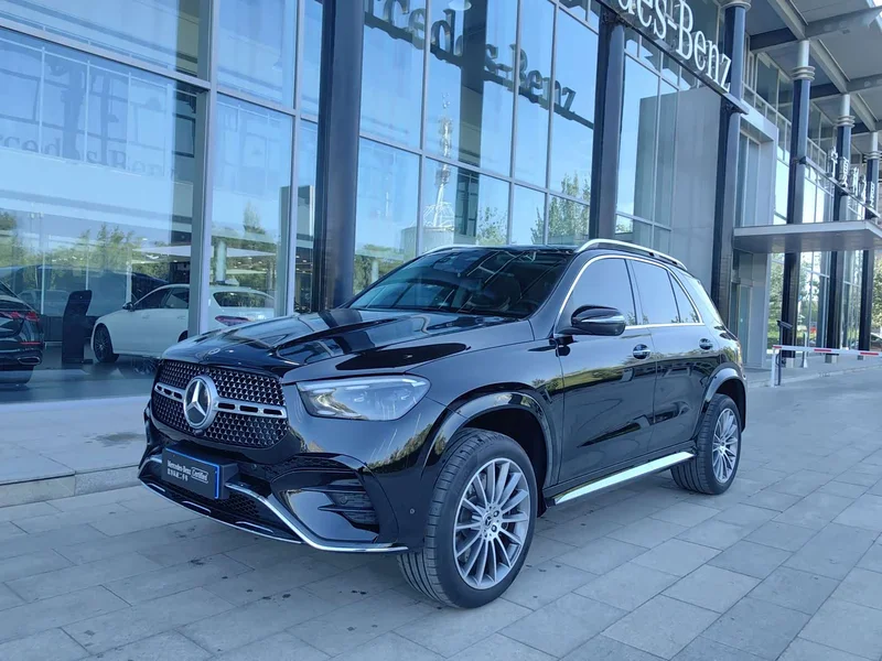 Mercedes-Benz GLE — фото 1