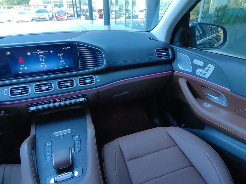 Mercedes-Benz GLE — фото 15