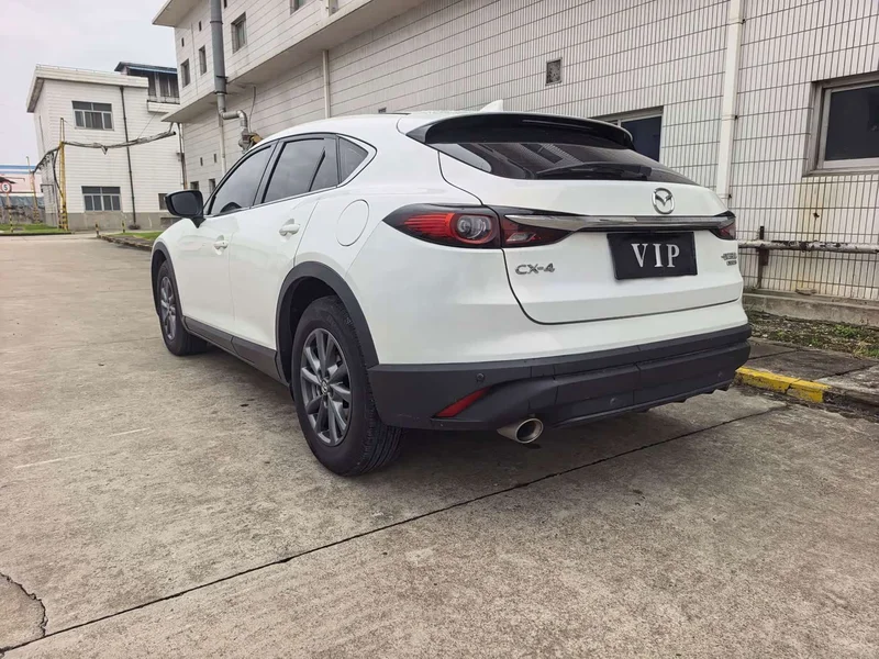 Mazda CX-4 — фото 10
