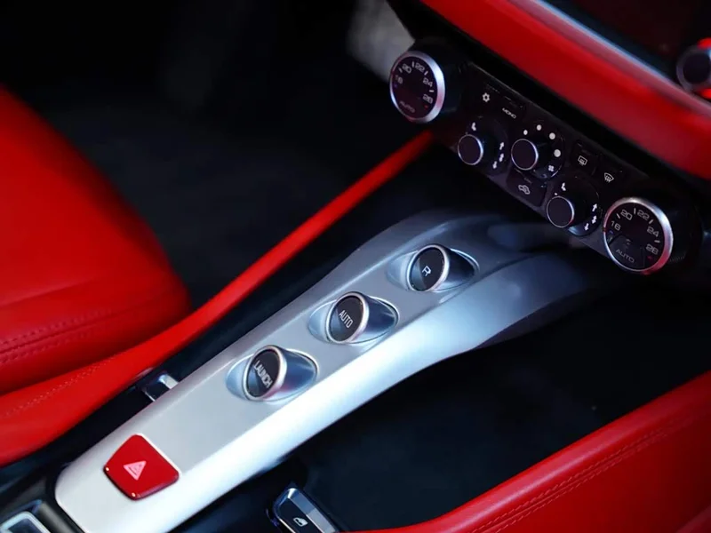 Ferrari California T — фото 32