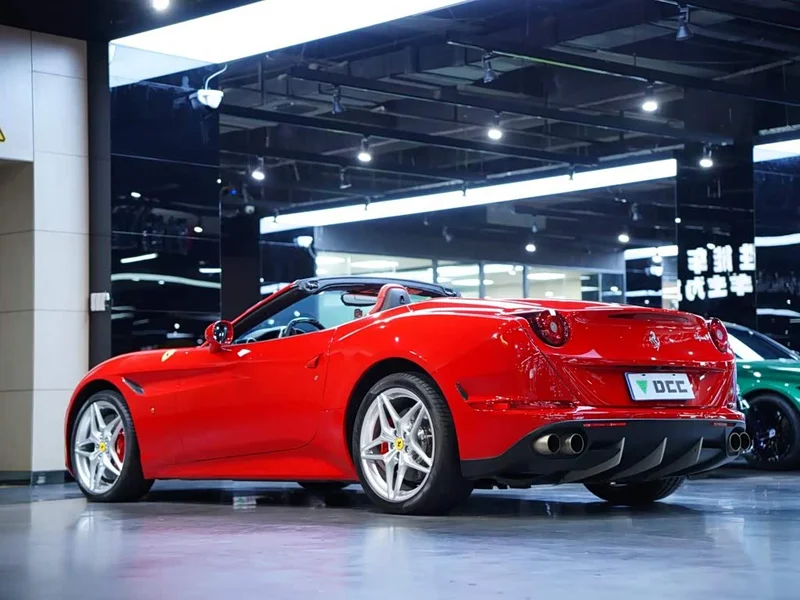 Ferrari California T — фото 7