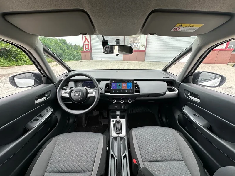 Honda Fit — фото 4