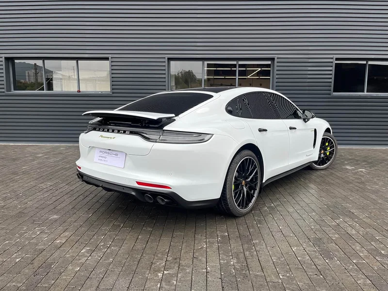 Porsche Panamera — фото 4