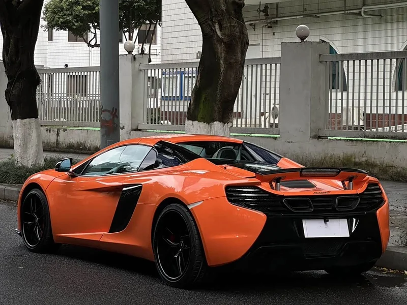 McLaren 12C — фото 5