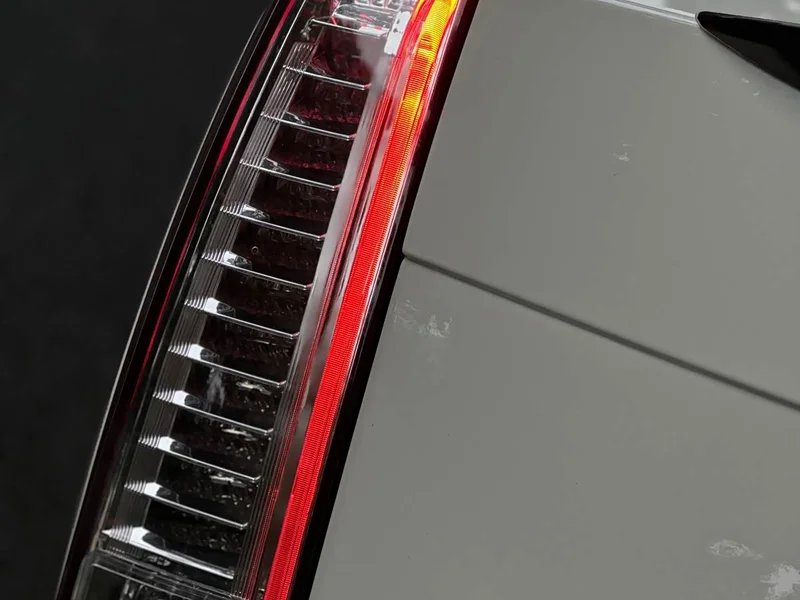 Cadillac CTS — фото 17