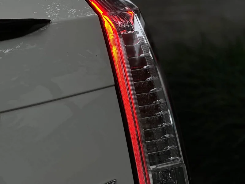Cadillac CTS — фото 7