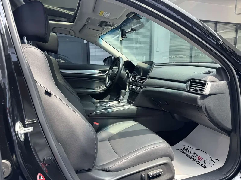 Honda Accord — фото 13
