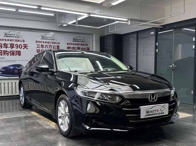 Honda Accord — фото 3