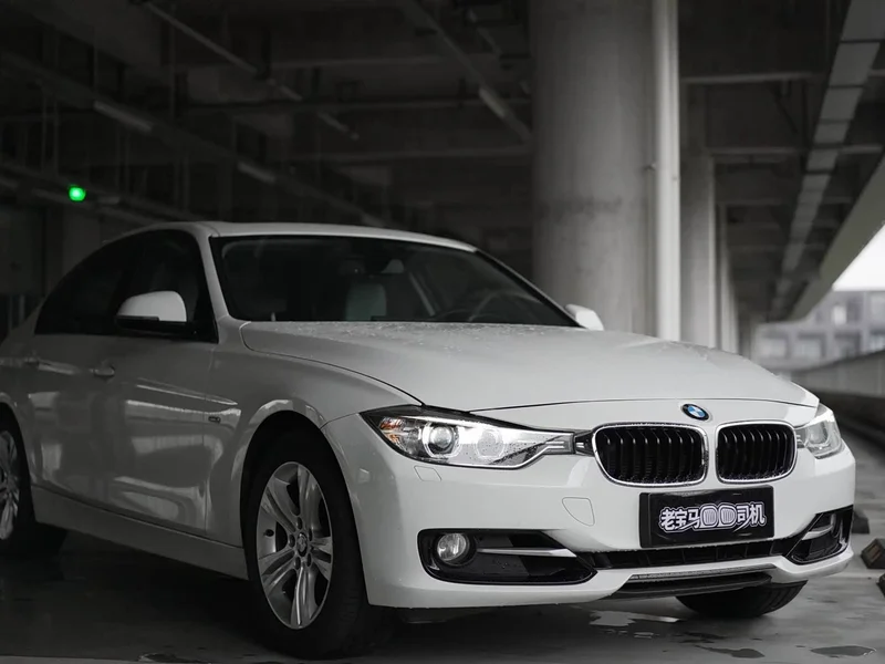BMW 3-Series — фото 1