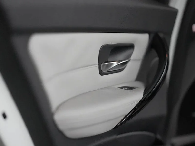 BMW 3-Series — фото 14