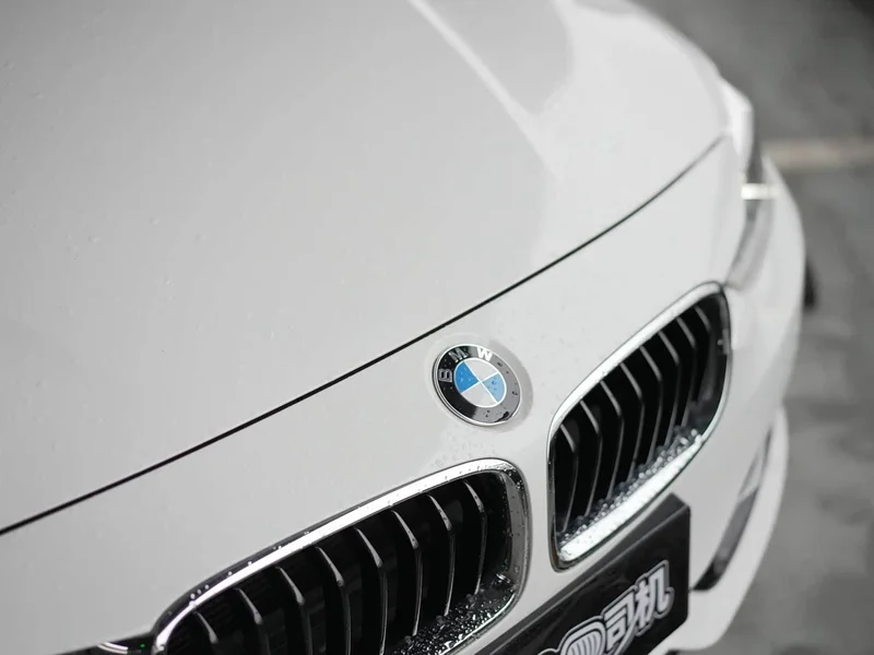 BMW 3-Series — фото 36