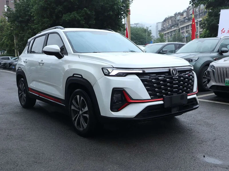 Changan CS35PLUS — фото 3