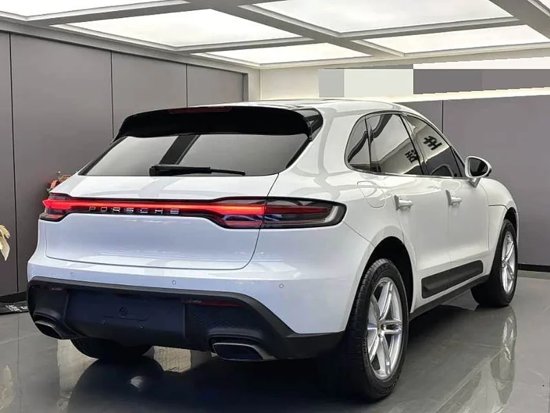 Porsche Macan — фото 7
