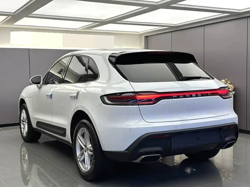 Porsche Macan — фото 9