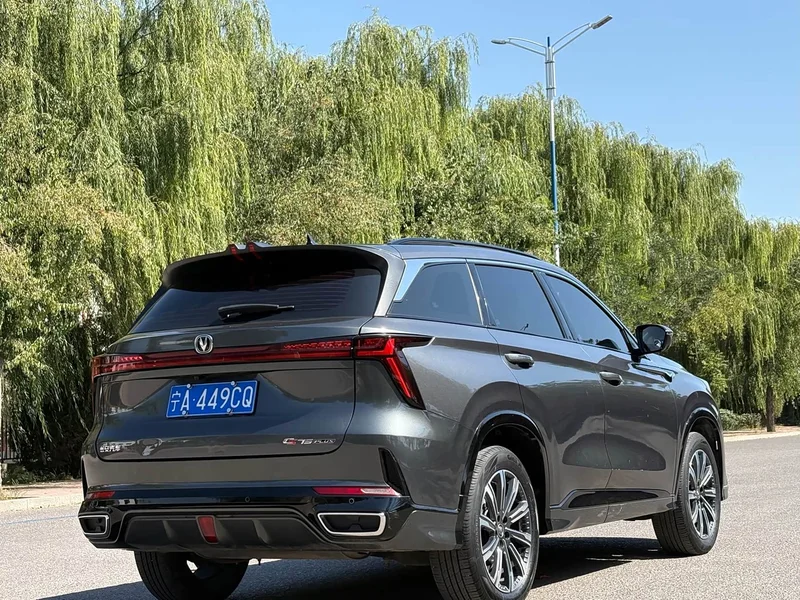 Changan CS75PLUS — фото 9
