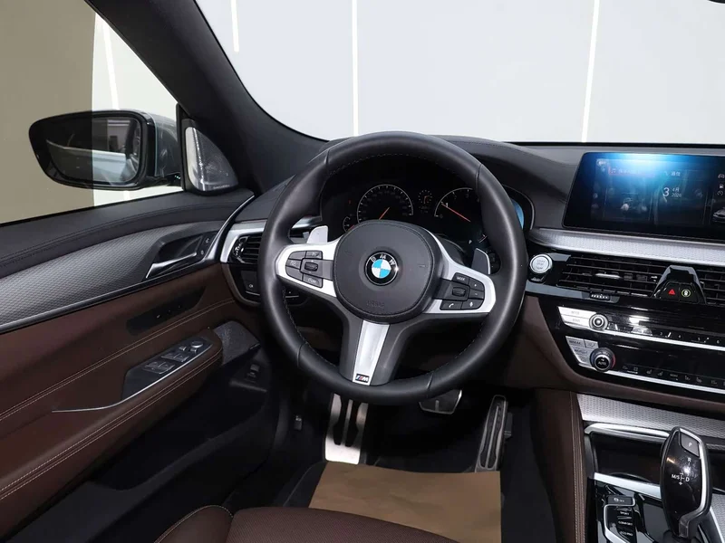 BMW 6 Series GT — фото 16
