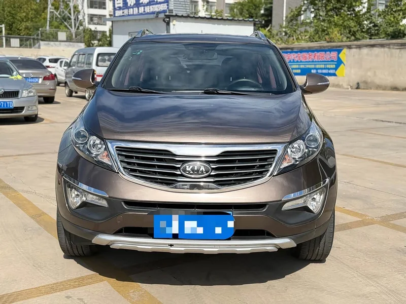 Kia Sportage — фото 1