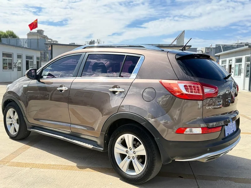 Kia Sportage — фото 3