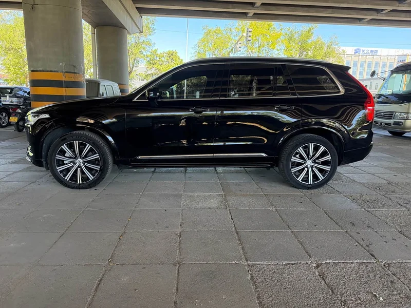 Volvo XC90 — фото 4