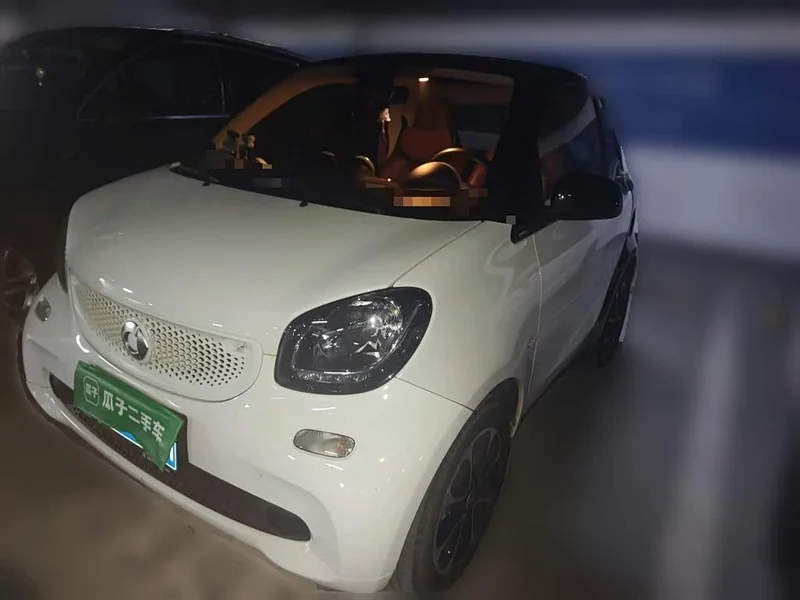 Smart Fortwo — фото 1
