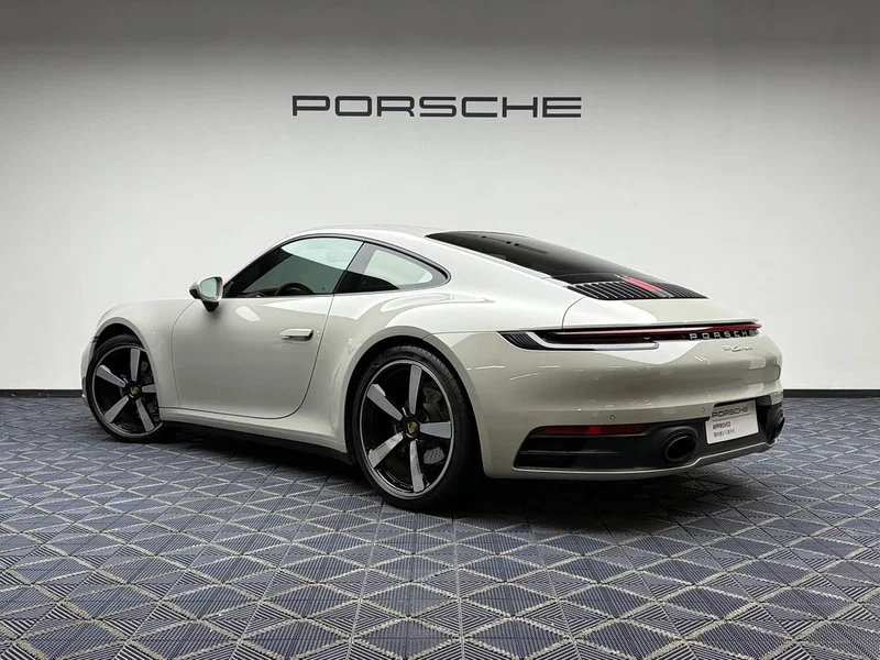 Porsche 911 — фото 14