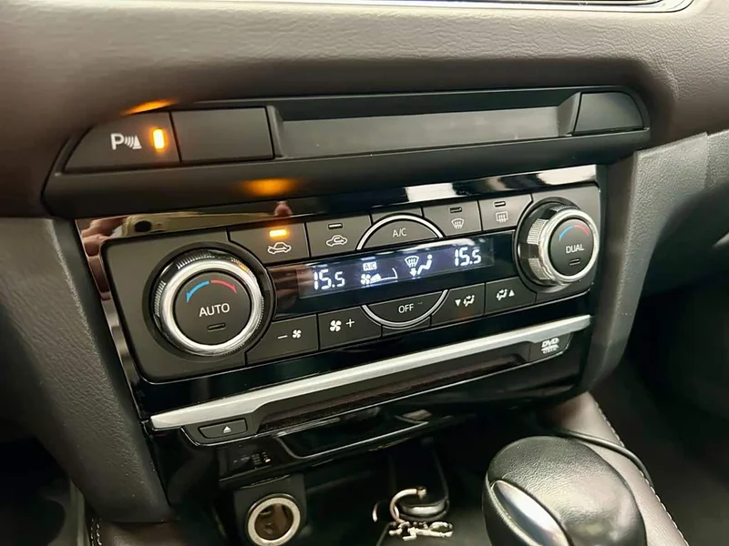 Mazda Atenza — фото 11