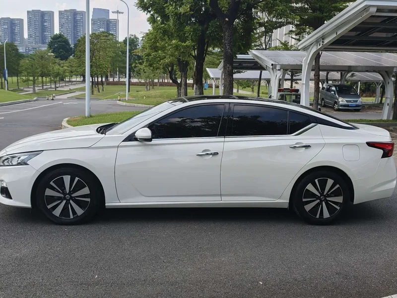 Nissan Teana — фото 5
