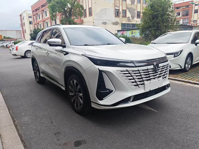Changan CS75PLUS — фото 2